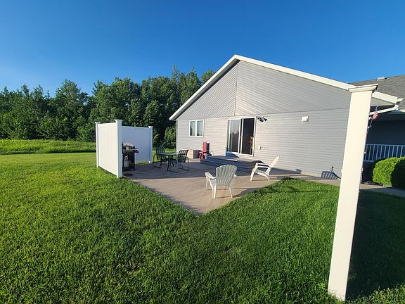 4th image of 15021 Garden Ct