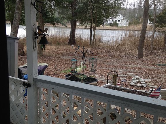 4th image of 23272 Bridgeway Dr W