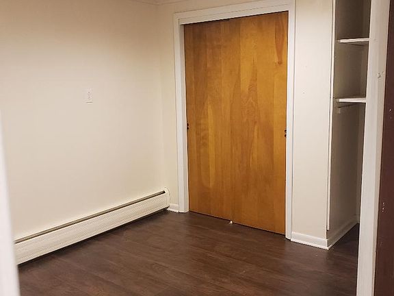 Bedroom 1st floor
