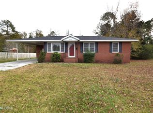 710 Country Club Rd, Jacksonville, NC 28546