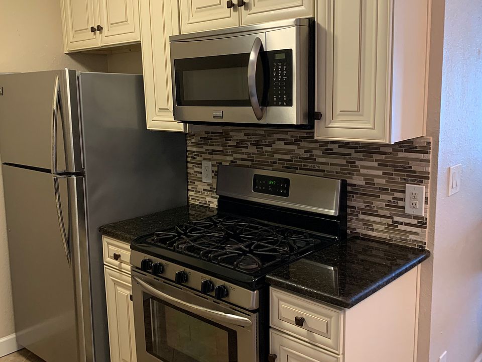 1st image of 2420 McCullough Ave APT 306