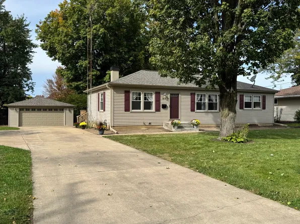 31 S Van Nortwick Ave, Batavia, IL 60510