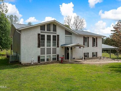 2001 E Wolfe Valley Rd, Clinton, TN, 37716
