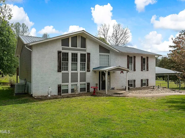 2001 E Wolfe Valley Rd, Clinton, TN 37716