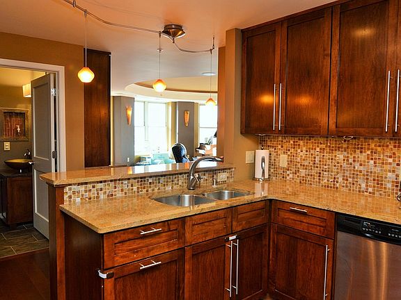 5th image of 333 W Mifflin St Unit 1154