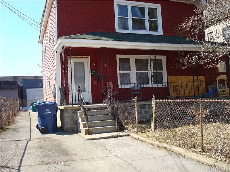 1344 West Ave photo 1