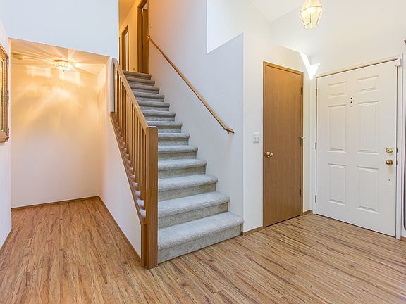 2nd image of 4305 Cedar Ct SE