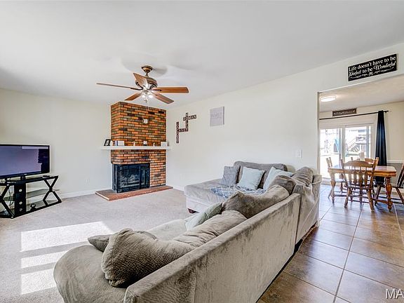 5th image of 713 Magnolia Ln