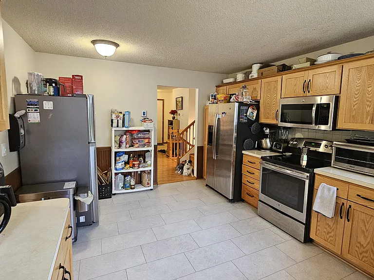 5140 Cottonwood Ln N — Photo 17