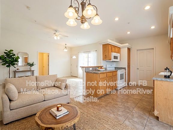2nd image of 2806 Palisades Dr Unit 101