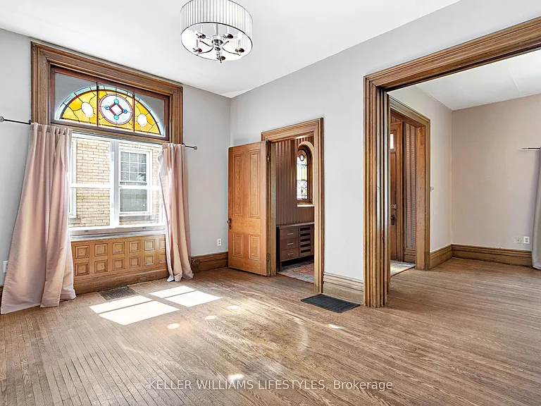 421 Central Ave — Photo 15