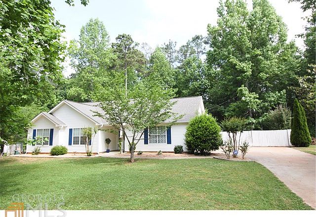 1st image of 202 Sawgrass Manor Dr