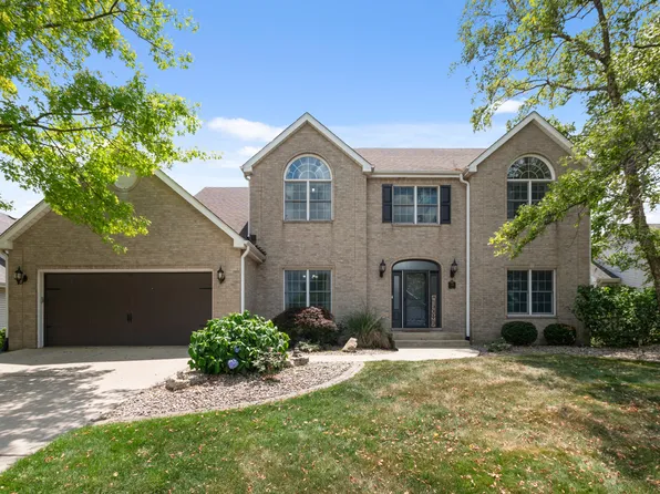 148 Chateau Dr, Dyer, IN 46311