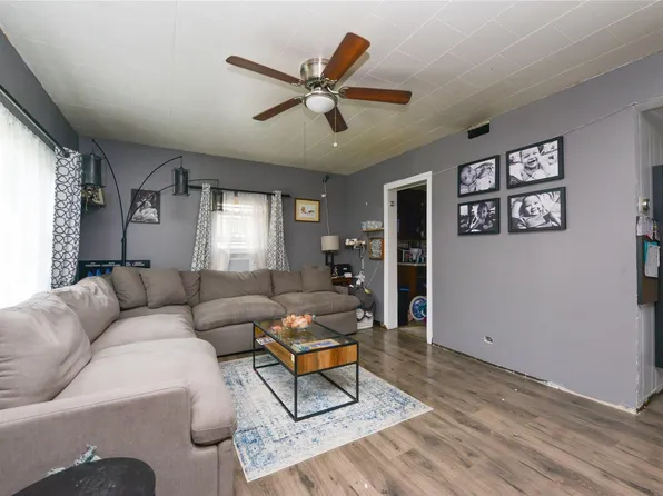 47-11 164 Street, Flushing, NY 11358
