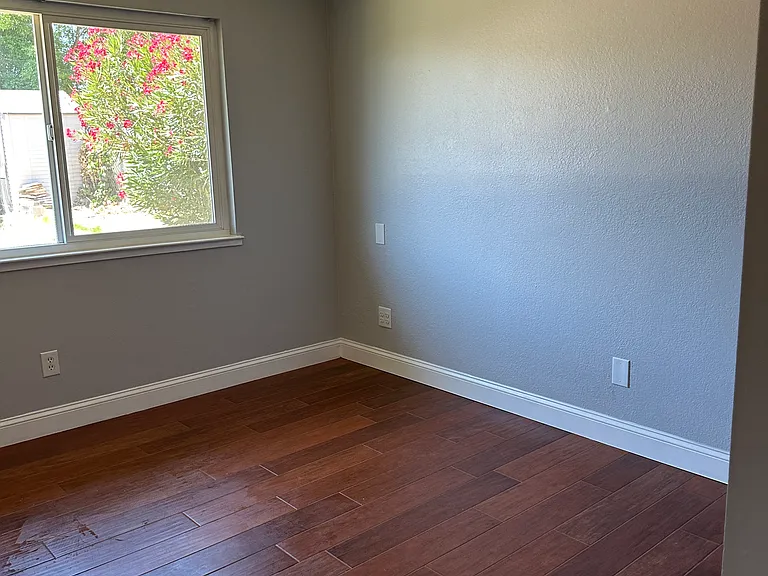 7301 Hutchins Way — Photo 15