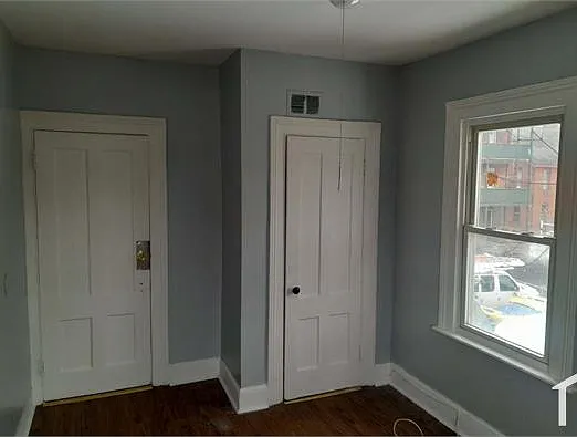 118 1/2 Babcock St #2 — Photo 11