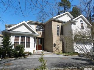 10 Addison Ln, Greenvale, NY 11548