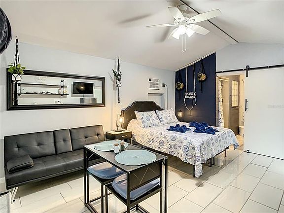 3rd image of 2115 45th St S #2
