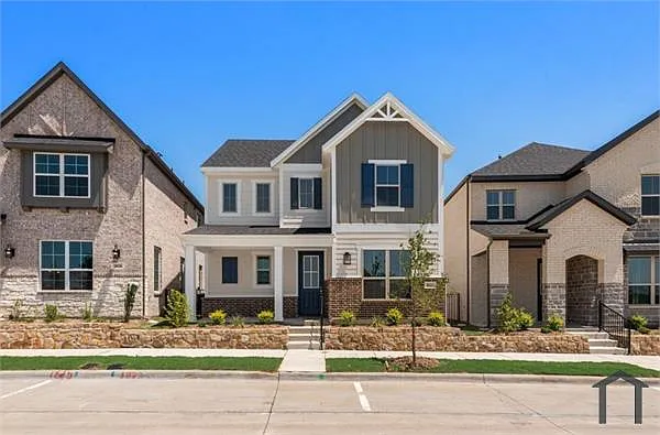 4 bed, 2422 sqft, $3,600 — Photo 4