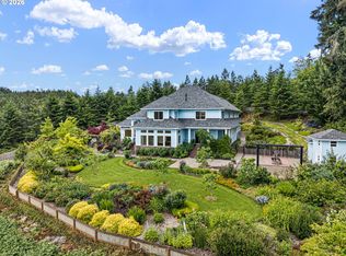 34394 Deerwood Dr, Eugene, OR 97405