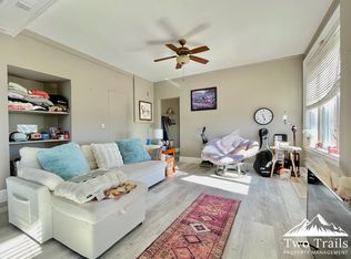 538 N Main St, Hendersonville, NC 28792