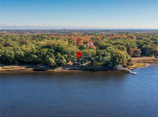 15 George W Finnerty Rd, Barrington, RI 02806