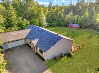 1305 E Alta Dr, Belfair, WA