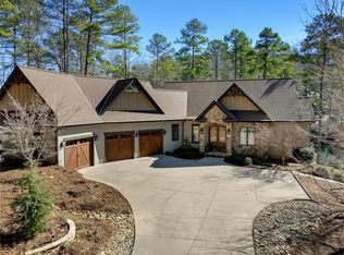 800 Mirror Lake Ct, Salem, SC 29676