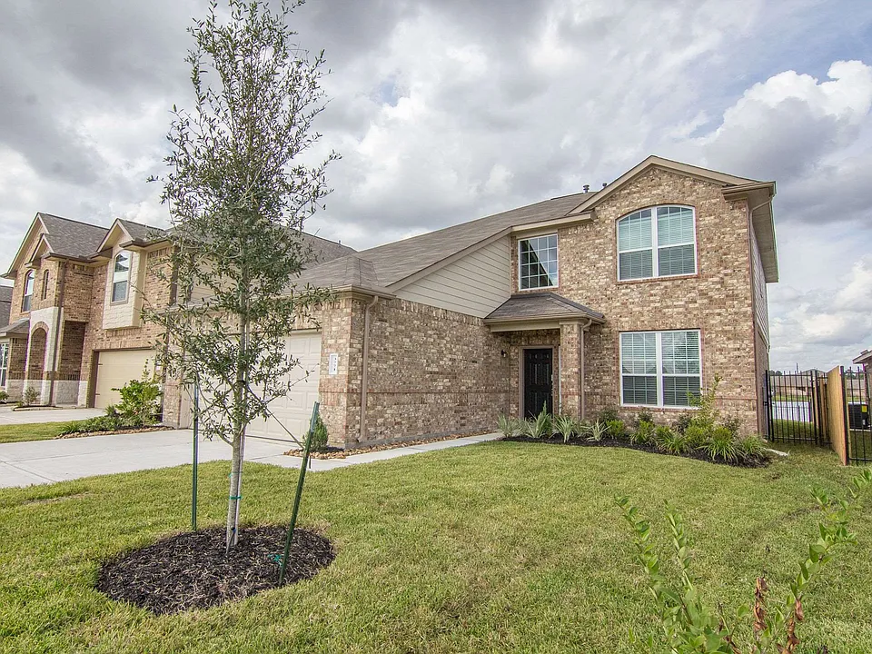 3771 Lake Bend Shore Dr