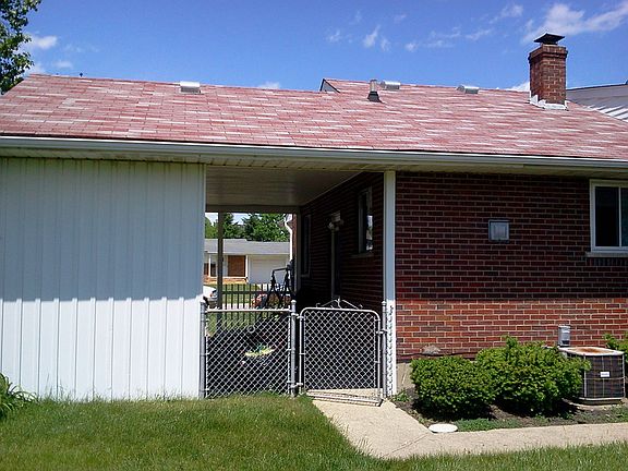 4th image of 957 Gail Ave