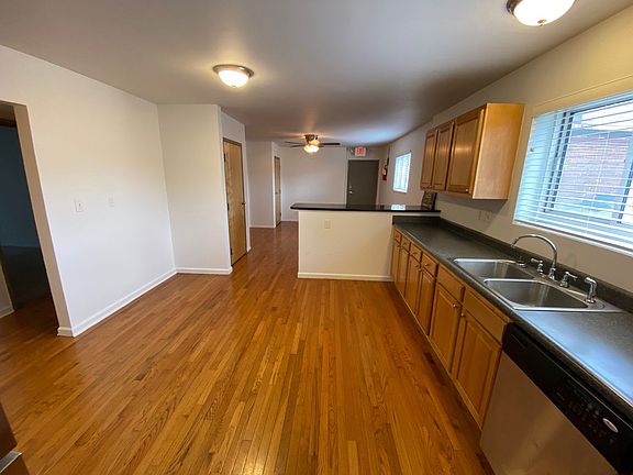 5th image of 153 E 12th Ave APT 2