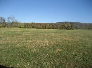 S Skylight Mountain Rd, Canehill, AR 72717