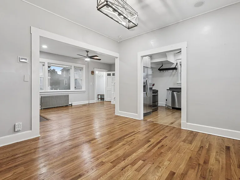 56 Gordon St — Photo 14