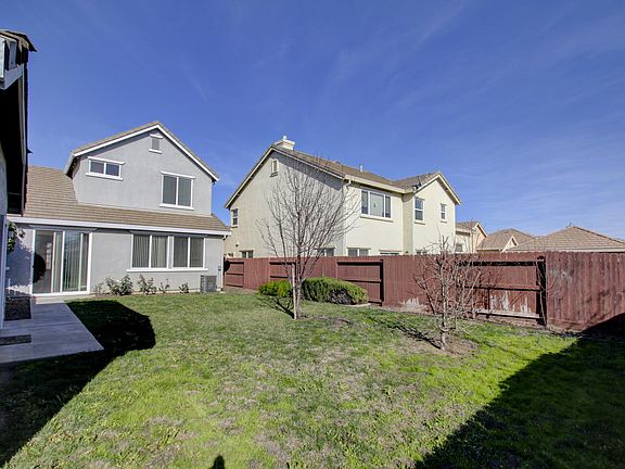 4th image of 1628 Tucson Cir