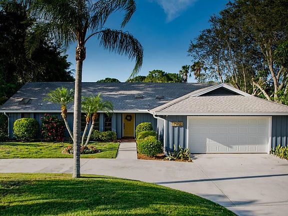 2nd image of 2009 SE Allamanda Dr