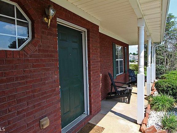 3rd image of 3393 Summit Creek Ln