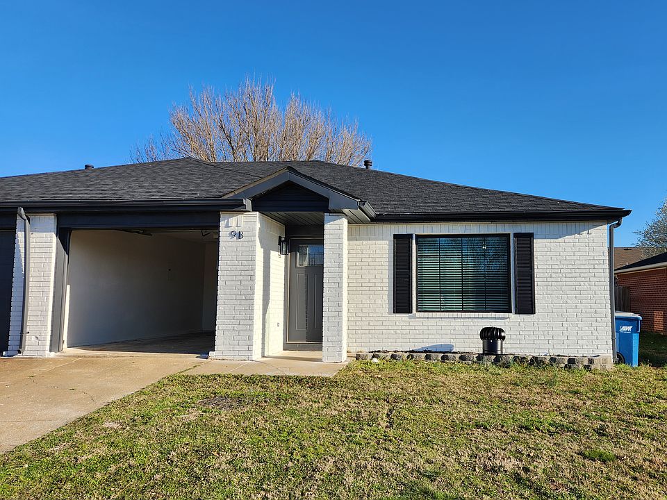 9 Holly DR Unit B