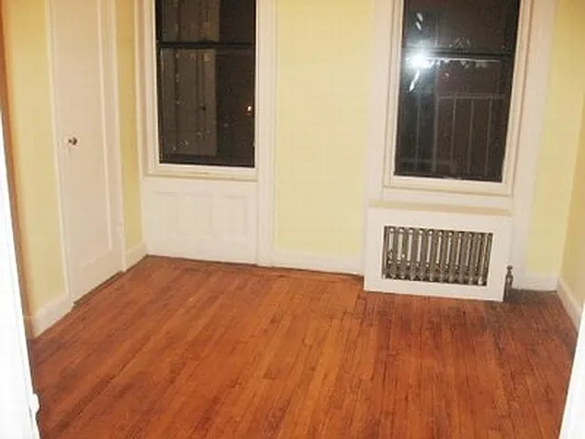 Rented by Mark David | media 19