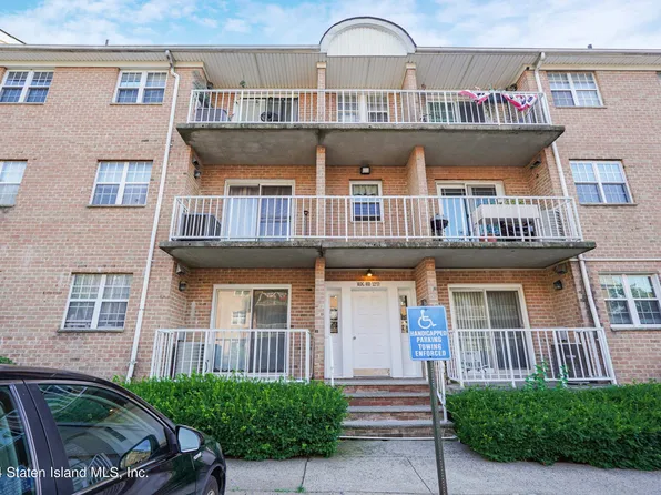 85 Elmwood Park Dr #51D, Staten Island, NY 10314