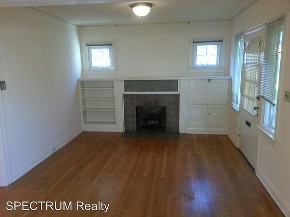 4th image of 220 E Sola St APT 5