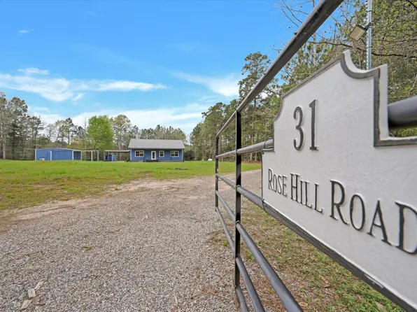 31 Rose Hill Rd, Coldspring, TX 77331