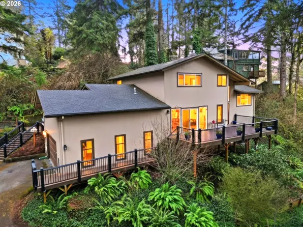 1996 Kimberly Dr, Eugene, OR 97405