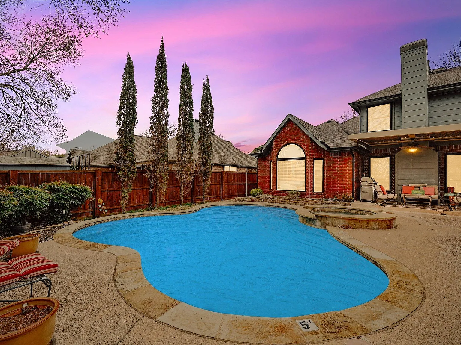 4 bed, 3.5 bath, 2884 sqft, $10,500 — Photo 1