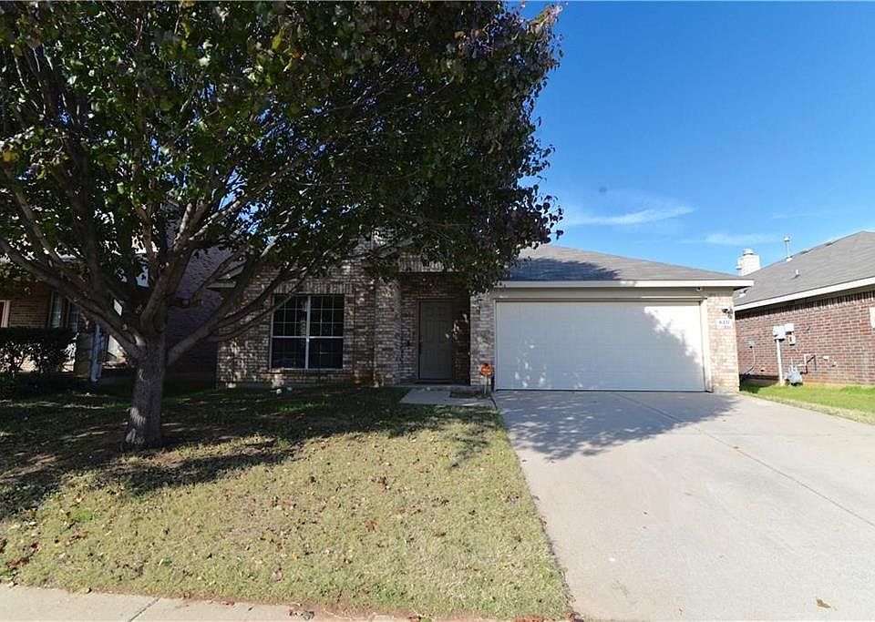1st image of 420 Rock Prairie Ln