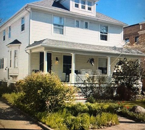 4th image of 806 W South St