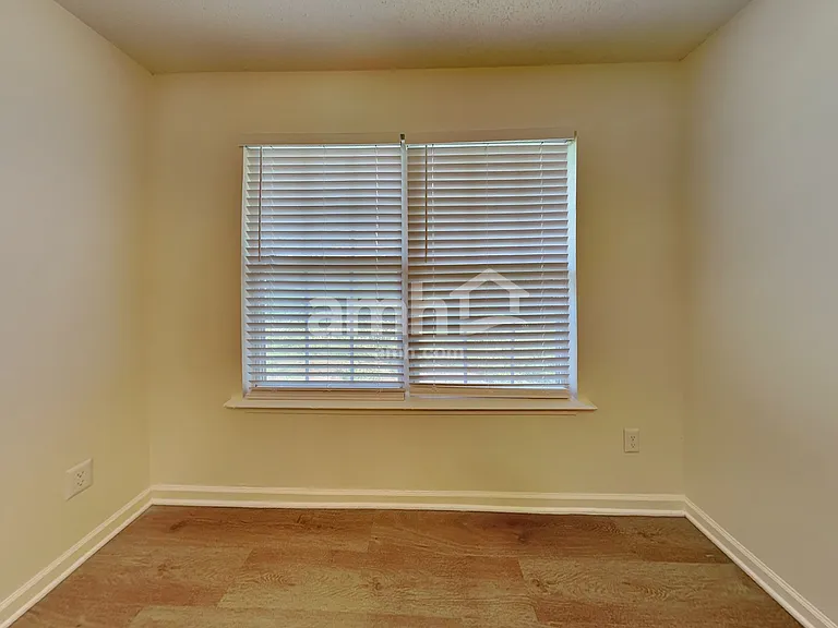 4020 Landerwood Dr — Photo 4