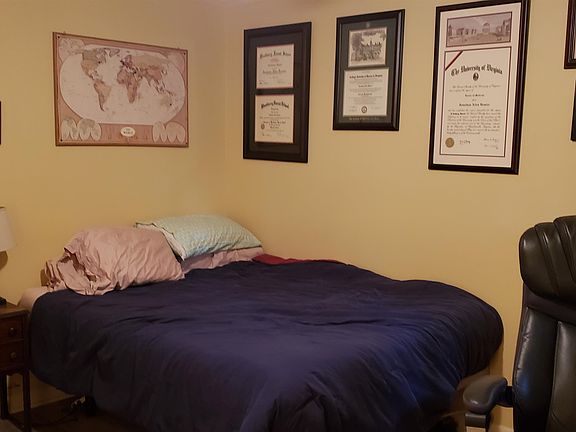 2nd image of 2124 Fairfax Ave APT 211
