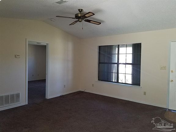 2nd image of 10539 Silver Creek Dr