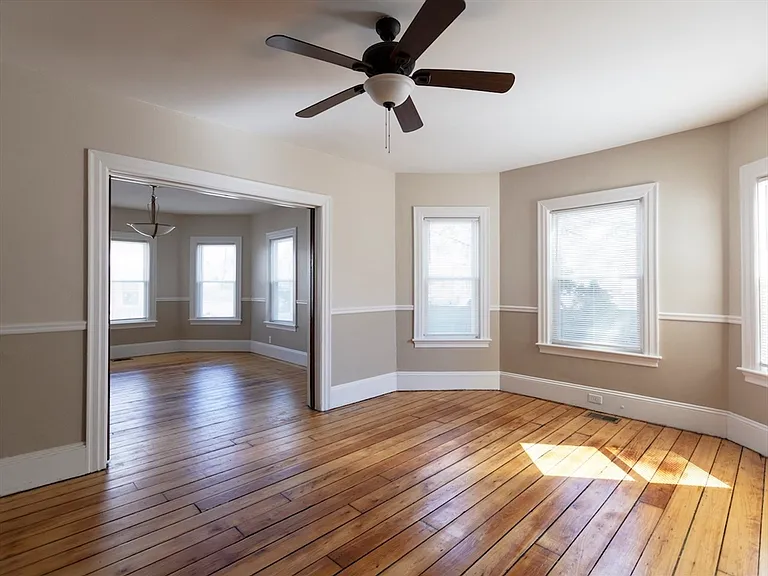 18 Meader St #1 — Photo 6