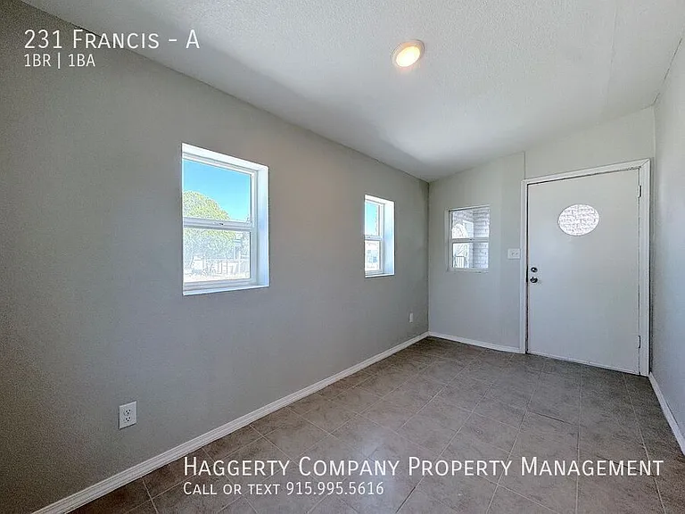 231 Francis St #A — Photo 5